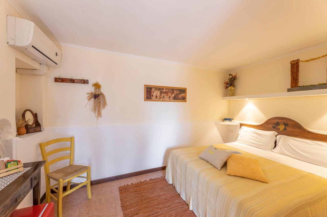Agriturismo Cappellese Castelnuovo della Misericordia ภายนอก รูปภาพ